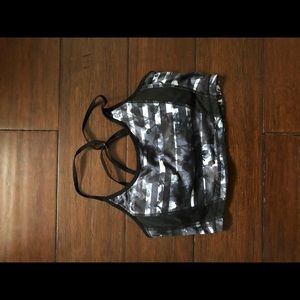 Sports bra top